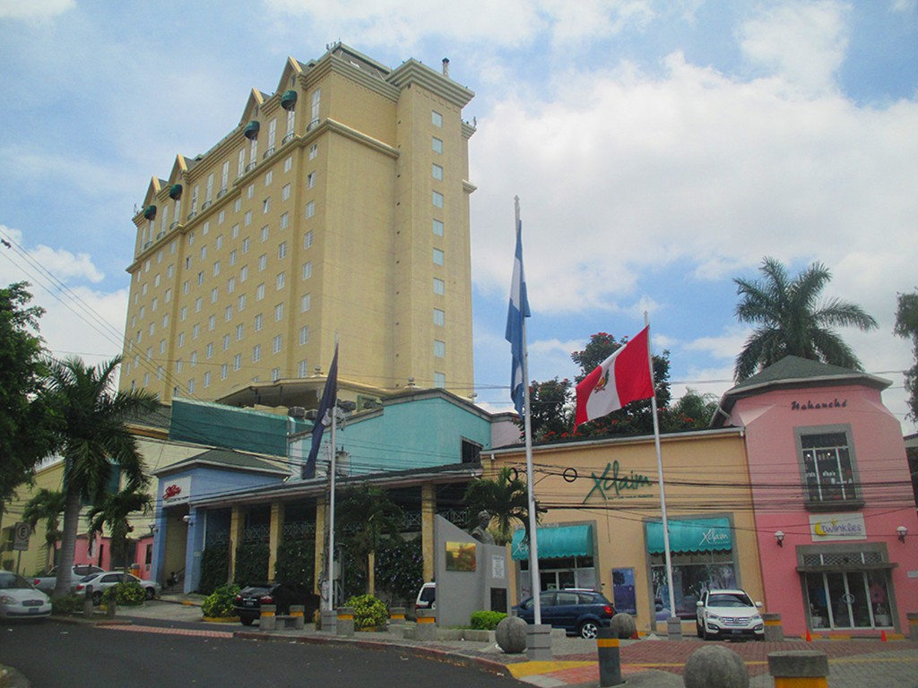 San Salvador - West, Zona Rosa, San Benito, Mejicanos, Torre Cuscatlan